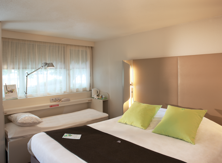 campanile-clermont-ferrand-nord-riom-chambre-01