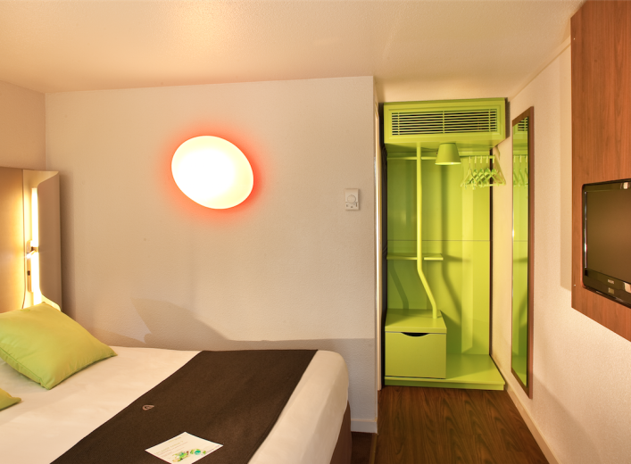 campanile-clermont-ferrand-nord-riom-chambre-05